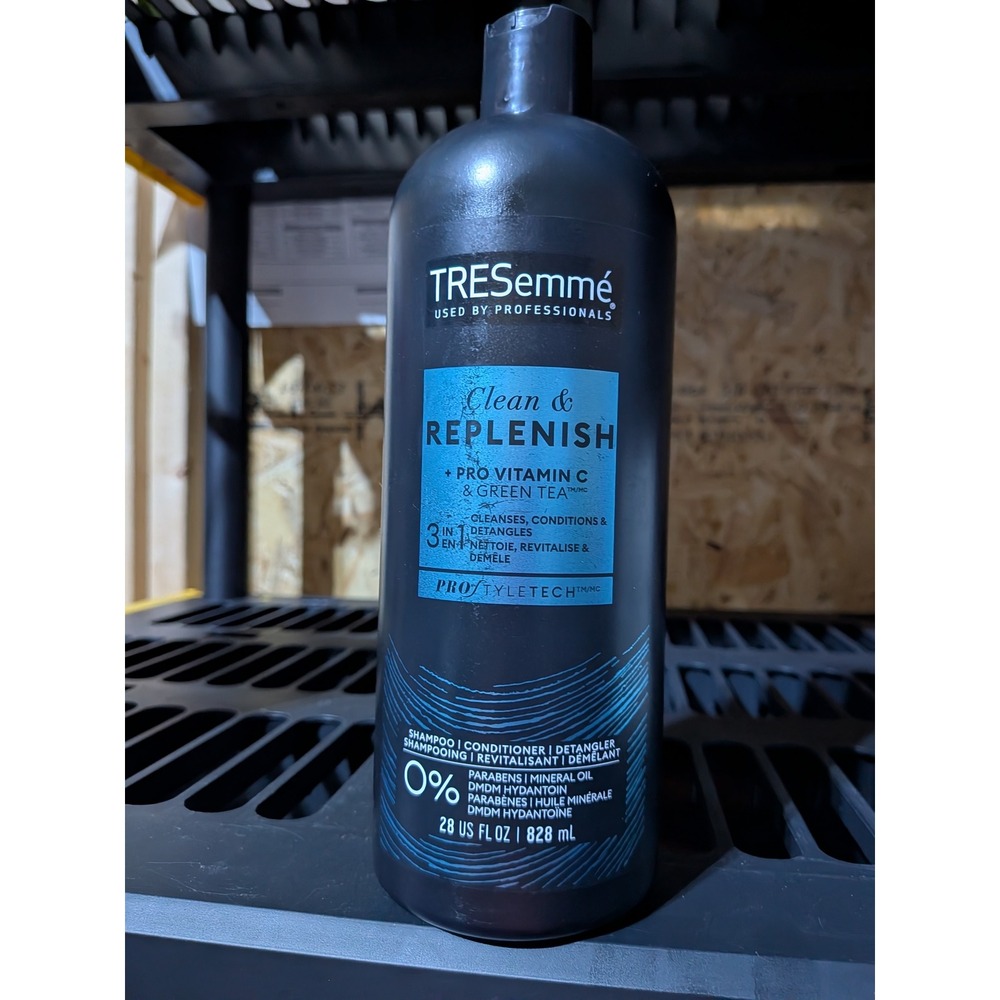 TRESemme 3-In-1 Cleanse Replenish Condition &Detangle Vit. C, Green Tea Prostyle